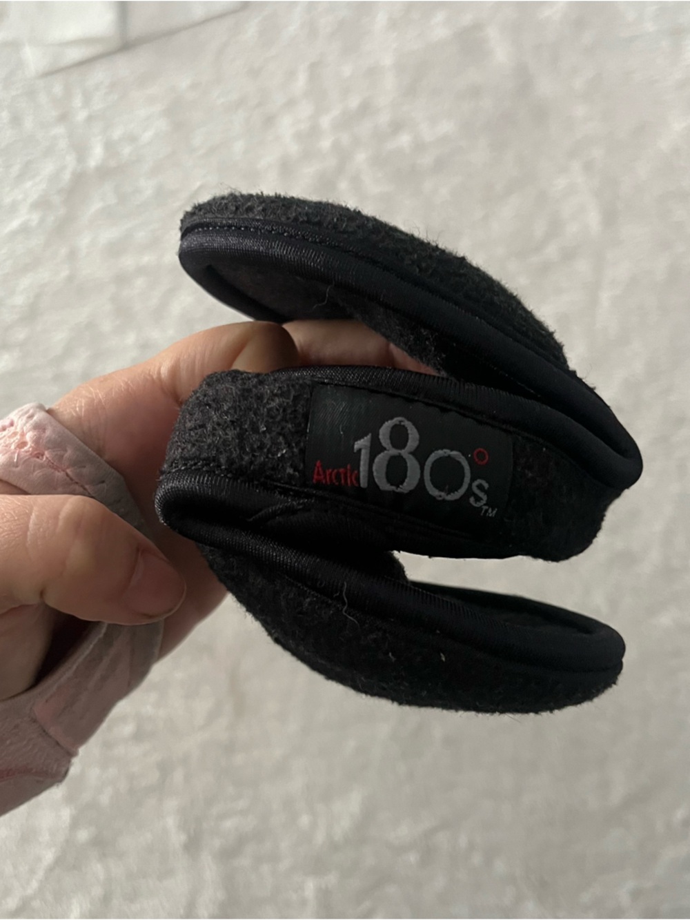 Arctic 180’s Vintage fleece ear warmers designed to fit behind the head OS